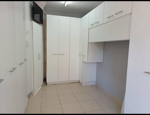 1 BEDROOM APARTMENT FOR SALE IN MORNINGSIDE